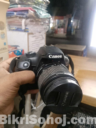 Canon 4000 D